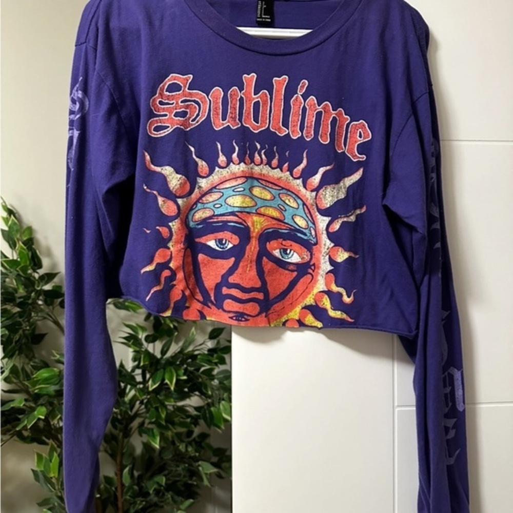 Purple Cropped Graphic Women's Top